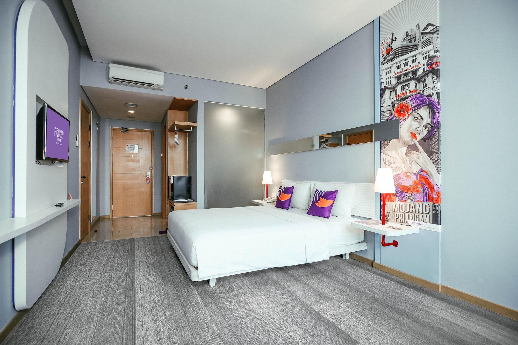 ฟ็อกซ์ ไลต์ โฮเต็ล เมโทร อินดะฮ์ - บันดุง Hotel ภายนอก รูปภาพ