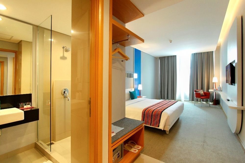 ฟ็อกซ์ ไลต์ โฮเต็ล เมโทร อินดะฮ์ - บันดุง Hotel ภายนอก รูปภาพ