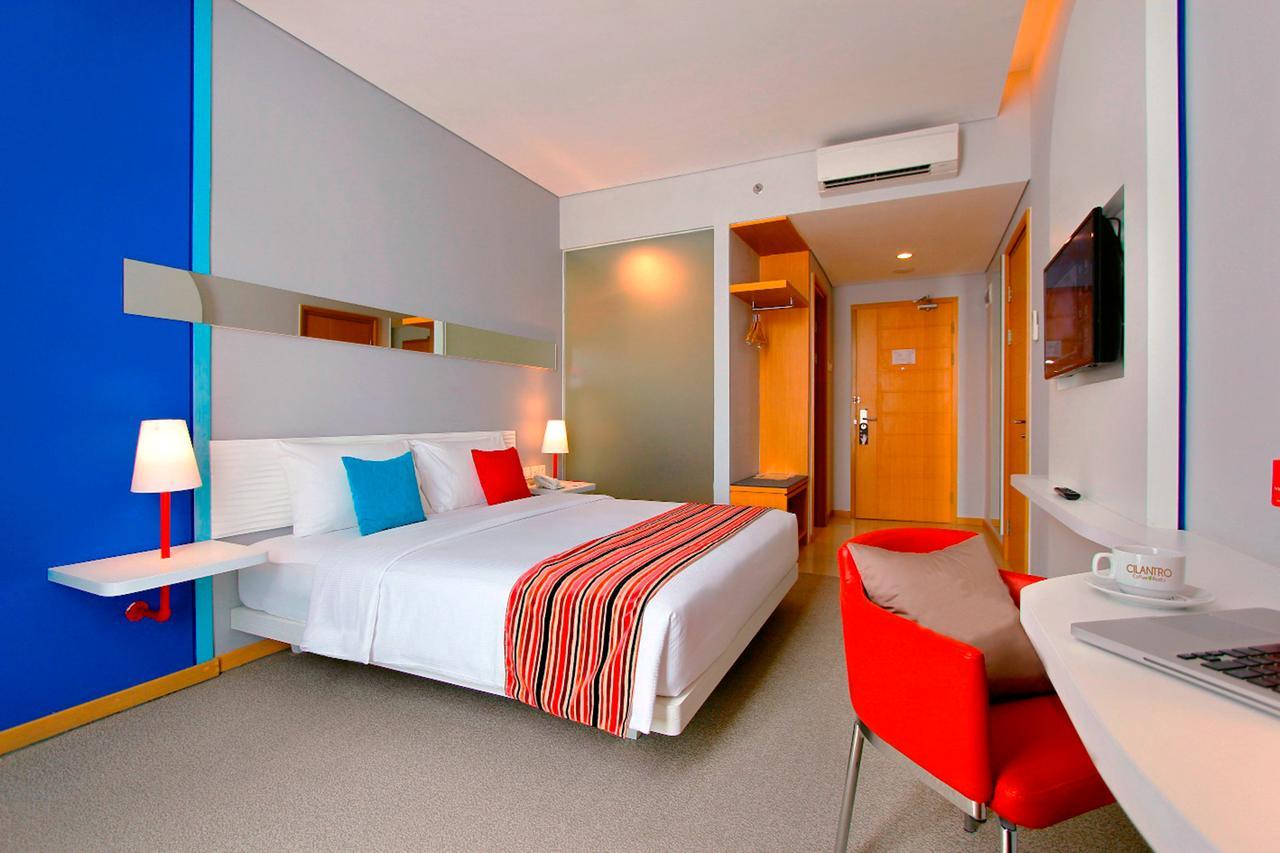 ฟ็อกซ์ ไลต์ โฮเต็ล เมโทร อินดะฮ์ - บันดุง Hotel ภายนอก รูปภาพ